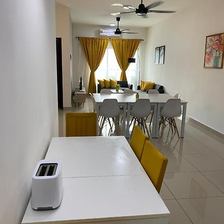 Zima Homestay@Kajang2 Экстерьер фото